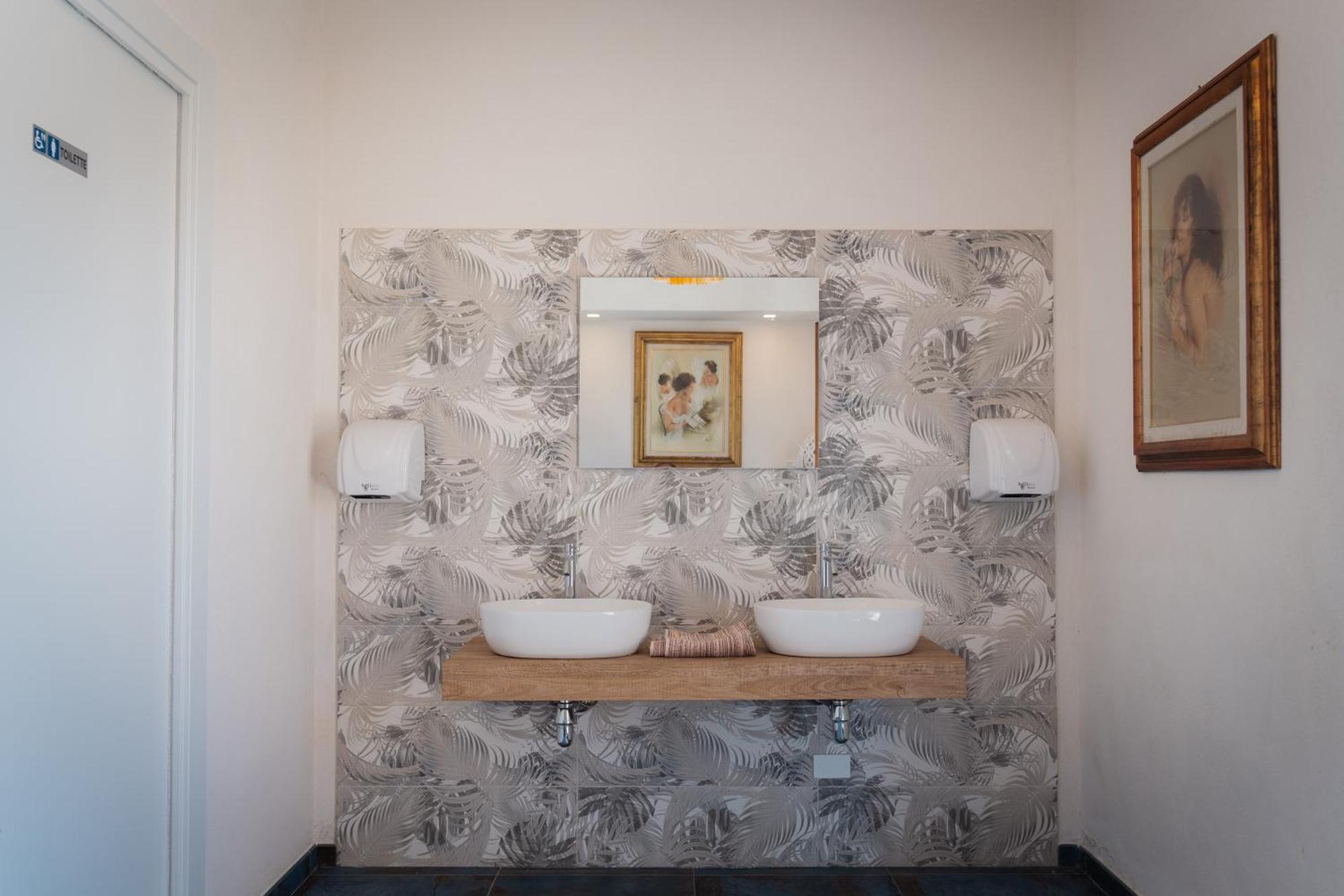 Tenuta De Francisci Ponte Madonna Eksteriør billede